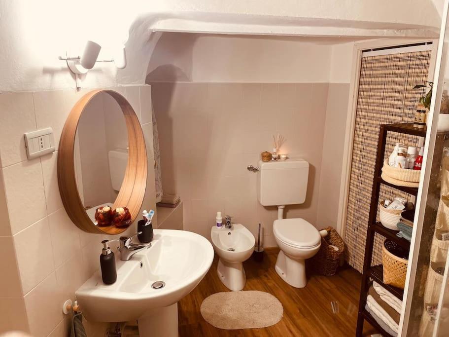 Ferienwohnung “A Ca Di Amelia” Savona Exterior foto